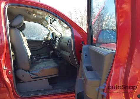 2013 Nissan Xterra Pro-4X из США, поврежденный, VIN 5N1AN0NW0DN822868